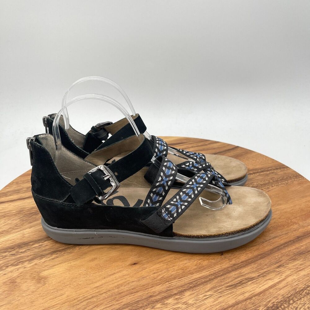 OTBT Morehouse Sandals Womens Size 9 M Black Leather Casual Comfort Walking Shoe